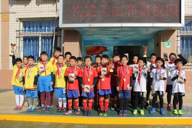 杨瀚森签约詹姆斯所在经纪公司 将报名NBA选秀